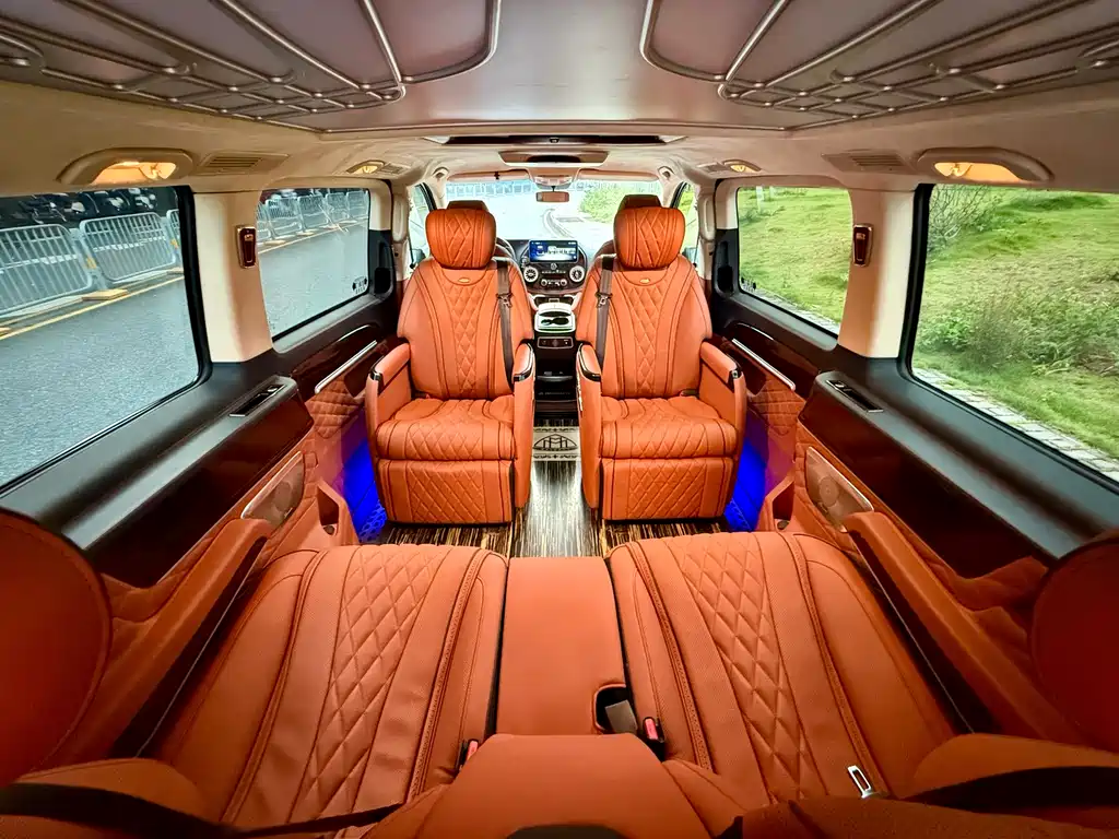 Mercedes-Benz Vito 2020 — фото 12