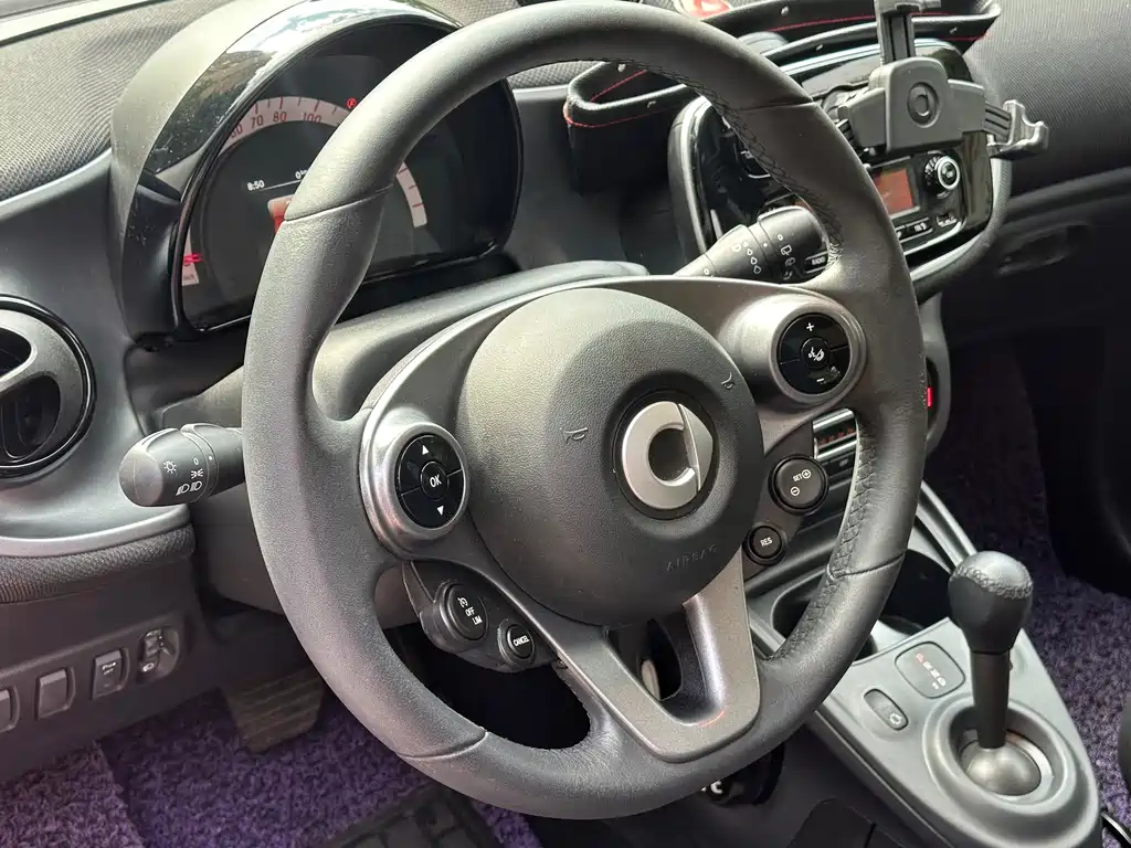 smart Forfour 2018 — фото 13