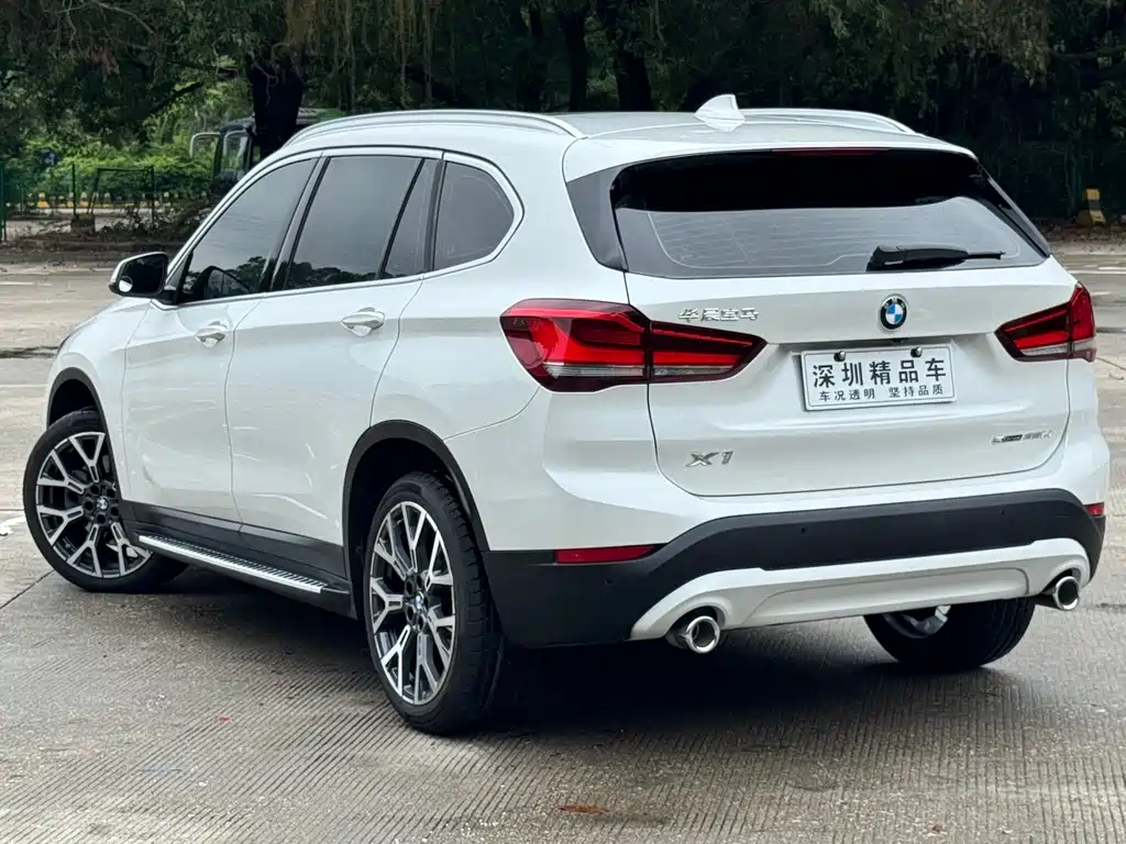 BMW X1 2019 — фото 3