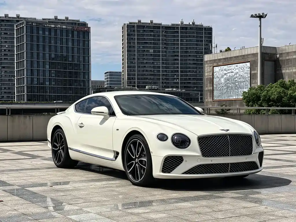 Bentley Continental 2021 — фото 3
