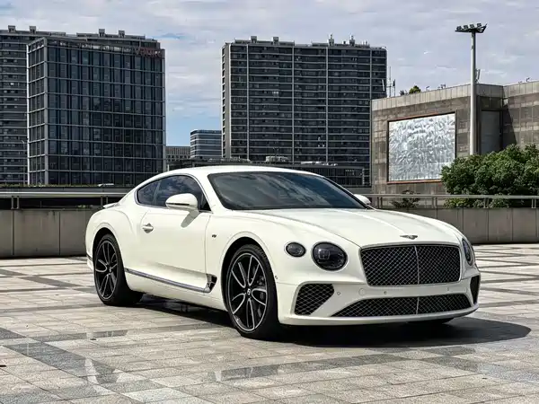 Bentley Continental 2020