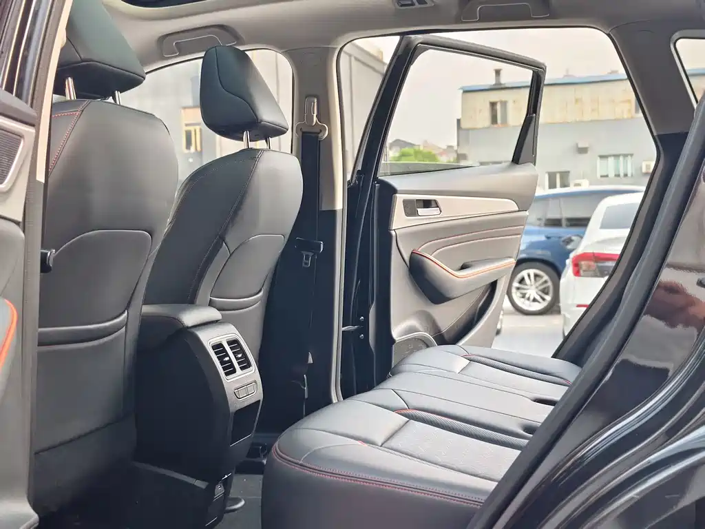 Haval F7 2020 — фото 15