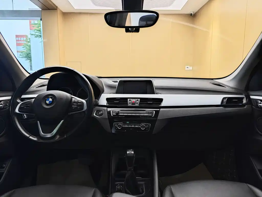 BMW X1 2019 — фото 20