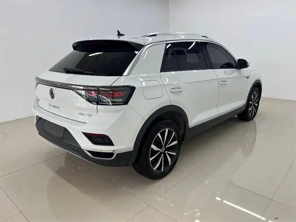 Volkswagen T-Roc 2023