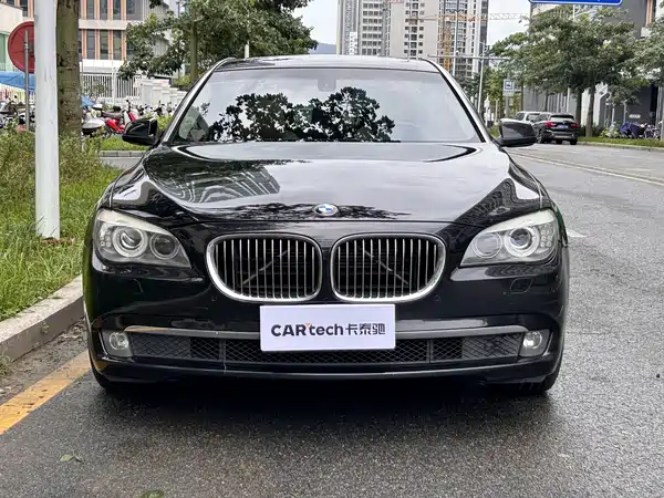BMW 7 Series 2010