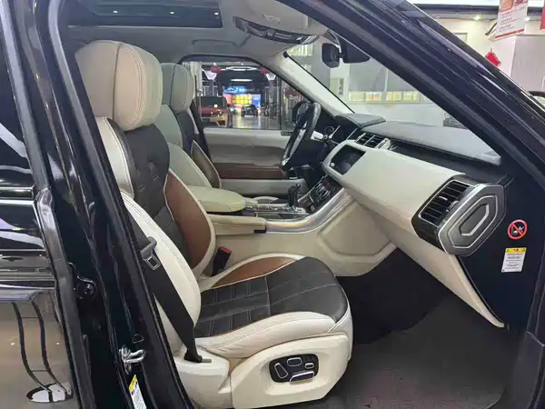 Land Rover Range Rover Sport 2014