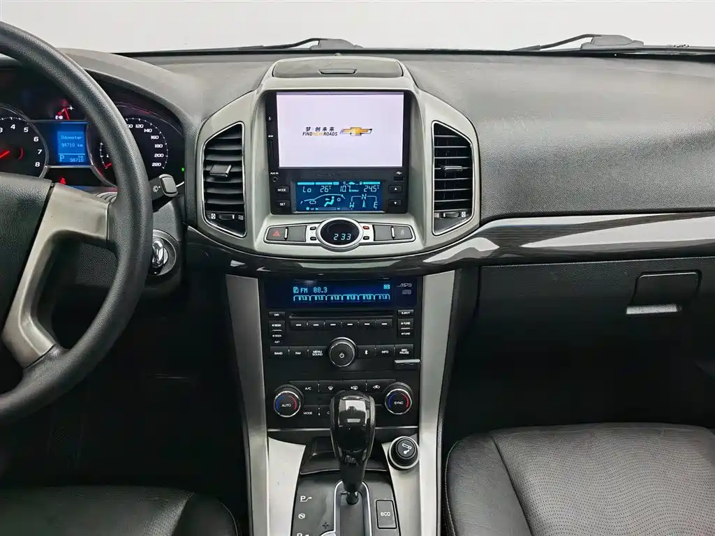 Chevrolet Captiva 2017 — фото 12