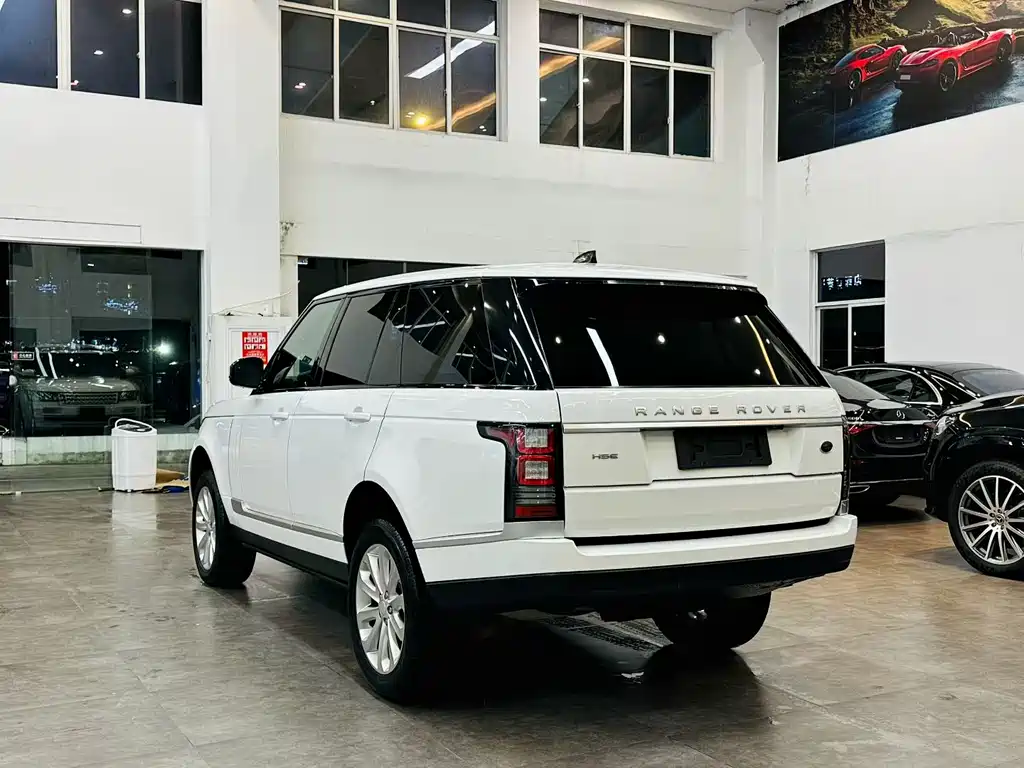Land Rover Range Rover 2018 — фото 4