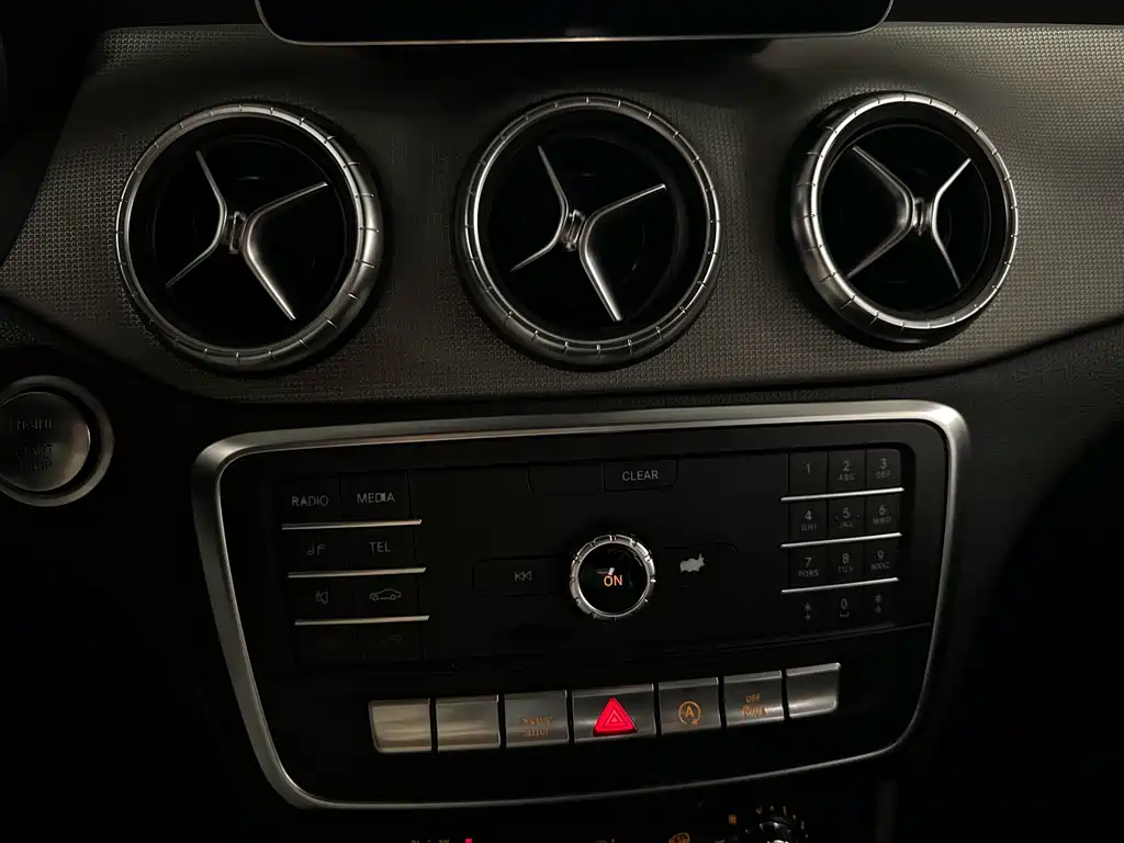 Mercedes-Benz CLA 2018 — фото 8