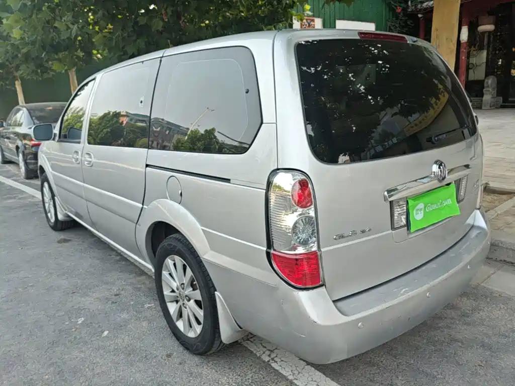Buick GL8 2015