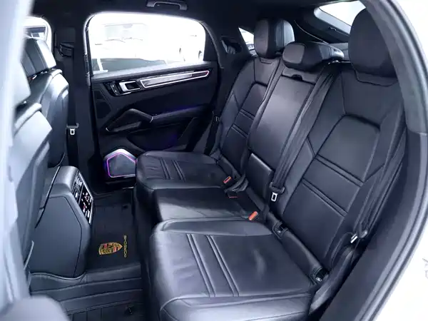 Porsche Cayenne 2019