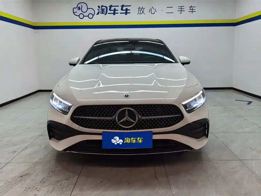 Mercedes-Benz A-Class 2023 — фото 2