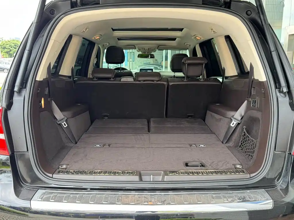 Mercedes-Benz GLS 2018 — фото 17