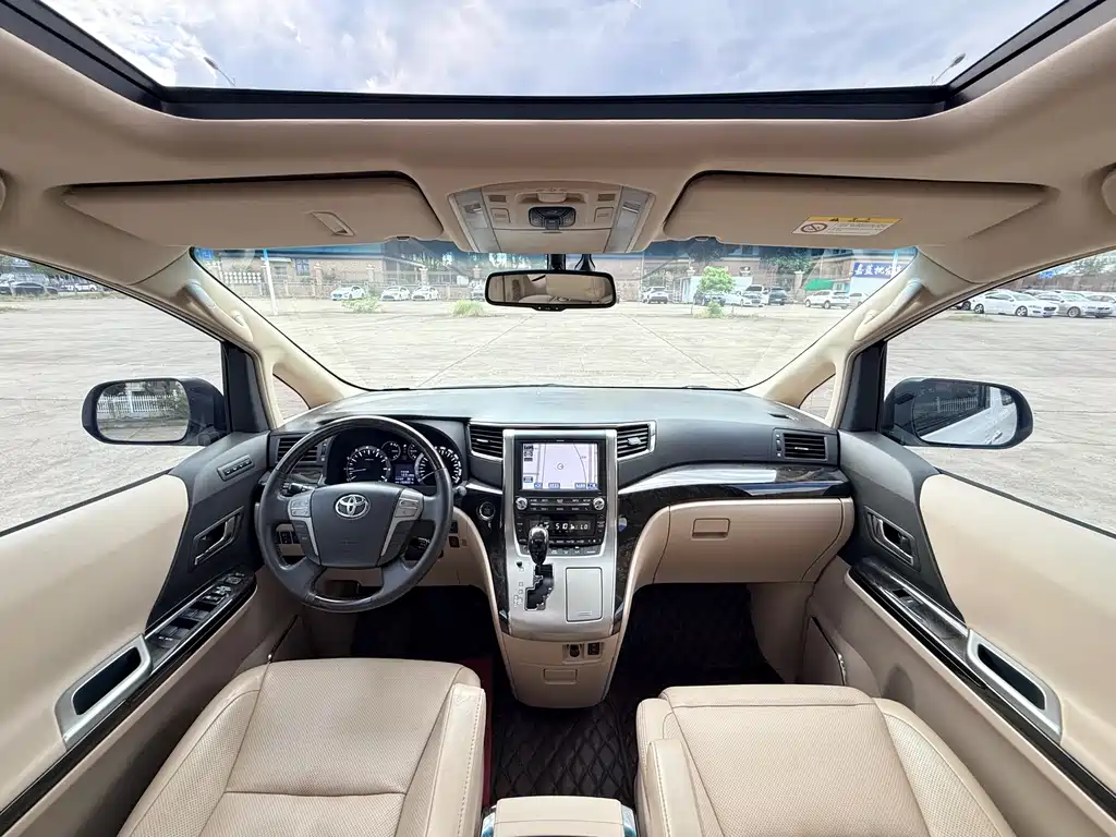 Toyota Alphard 2015 — фото 8