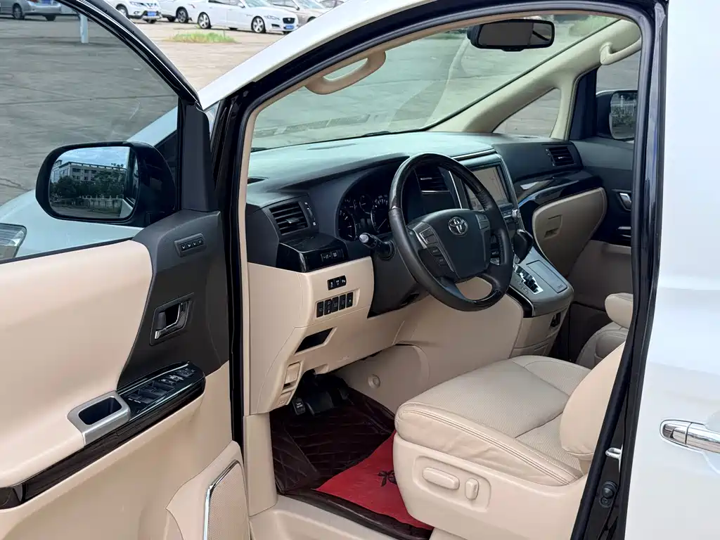 Toyota Alphard 2015 — фото 9