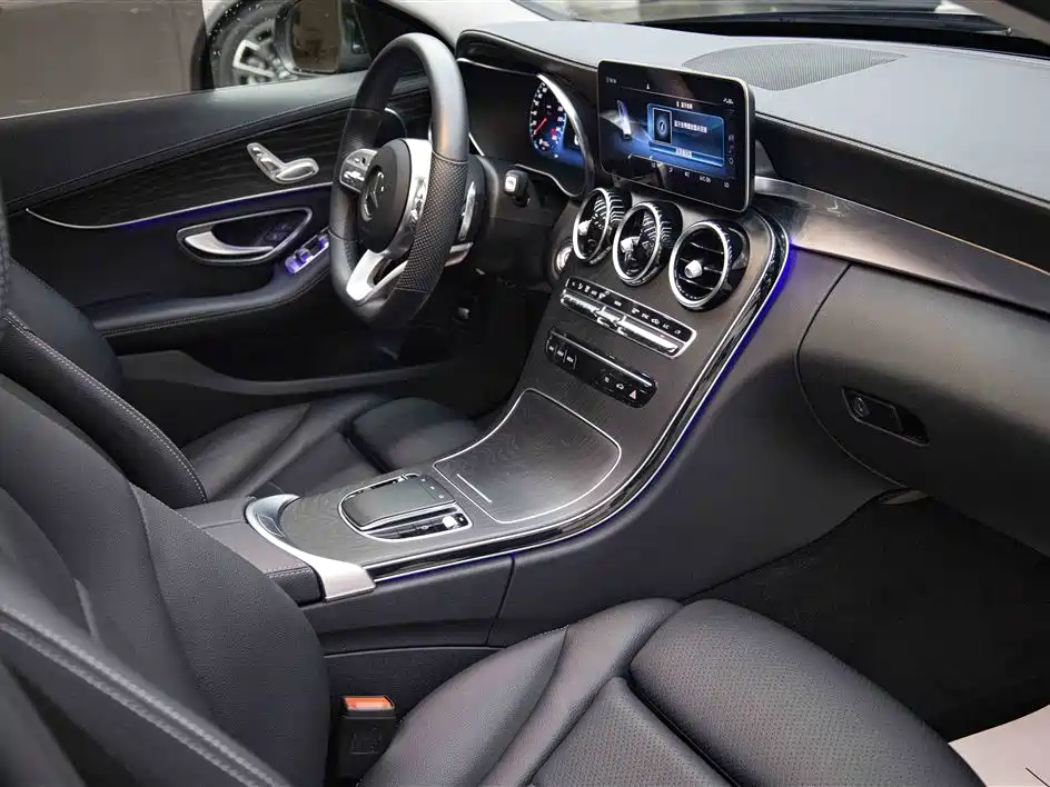 Mercedes-Benz C-Class 2020 — фото 18