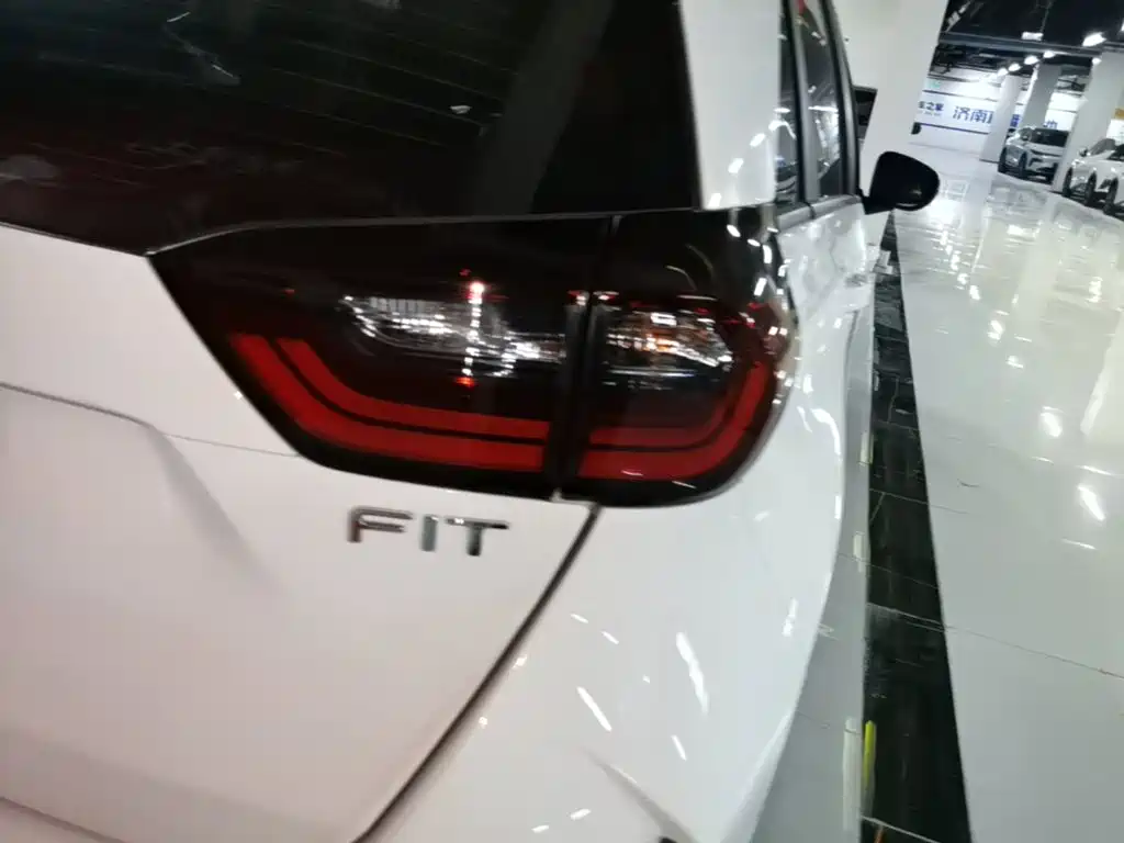 Honda Fit 2021 — фото 8