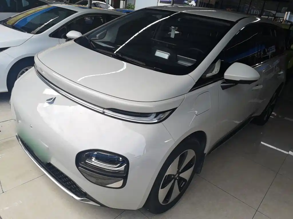 Baojun Clouds 2024
