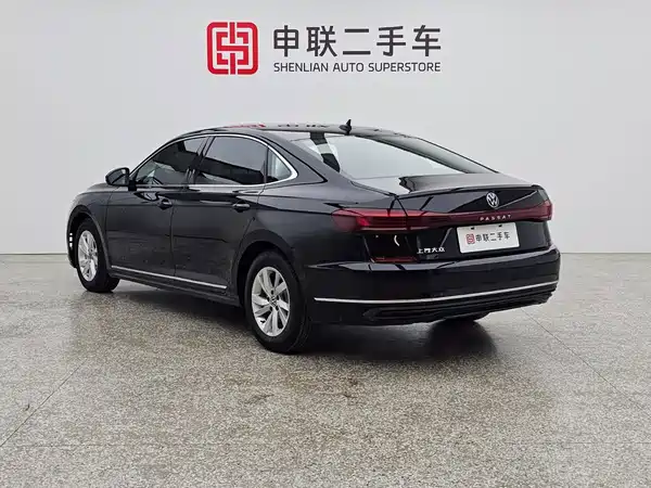 Volkswagen Passat 2025
