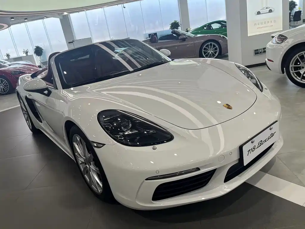 Porsche 718 2023