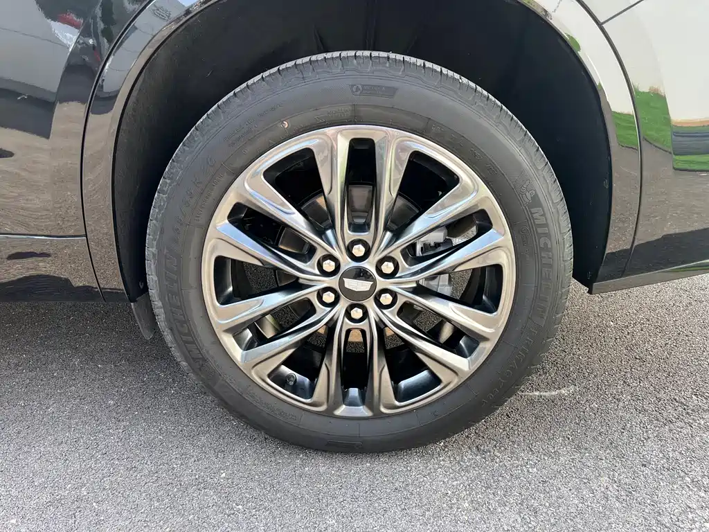 Cadillac XT6 2024 — фото 14