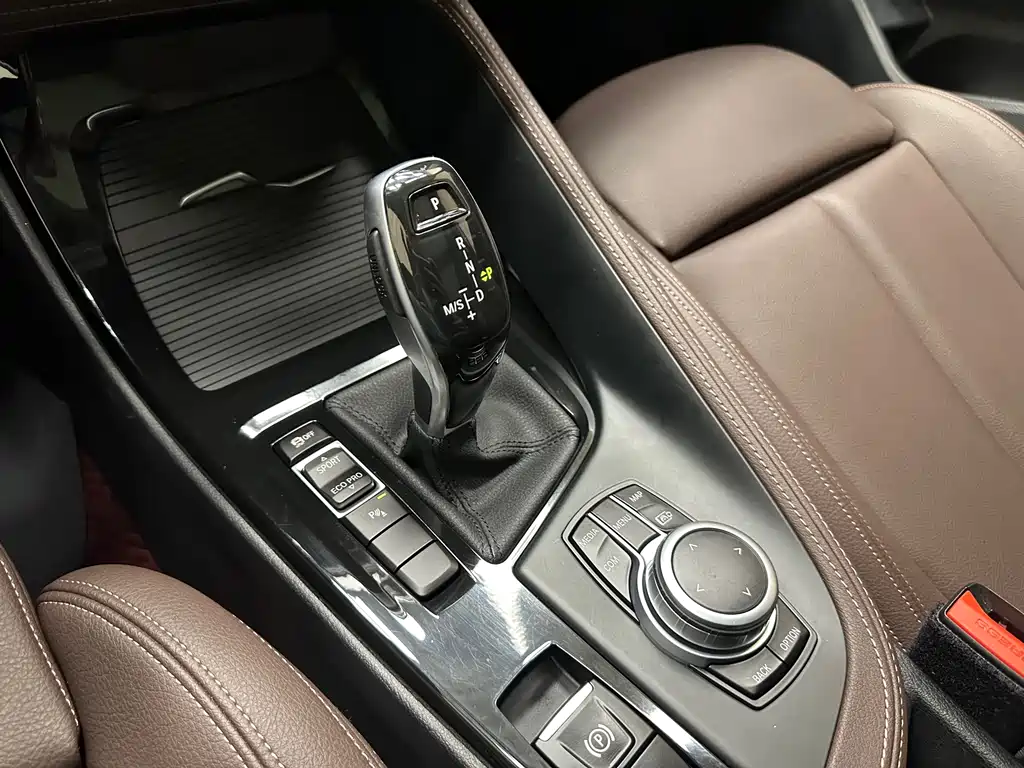 BMW X1 2022 — фото 11
