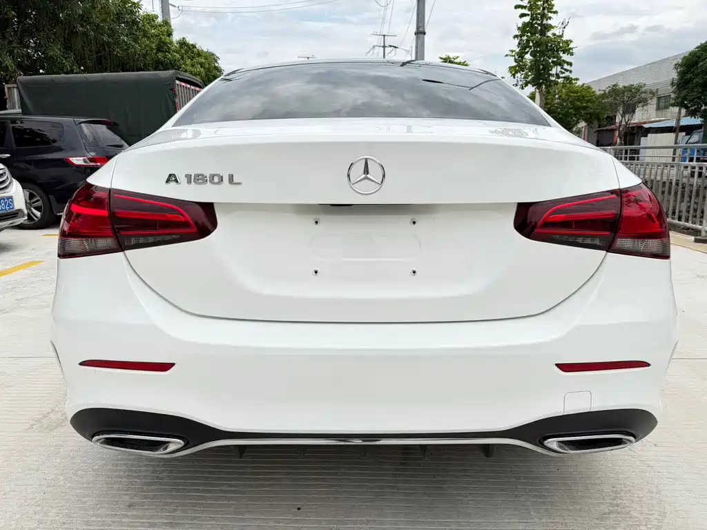 Mercedes-Benz A-Class 2022 — фото 5