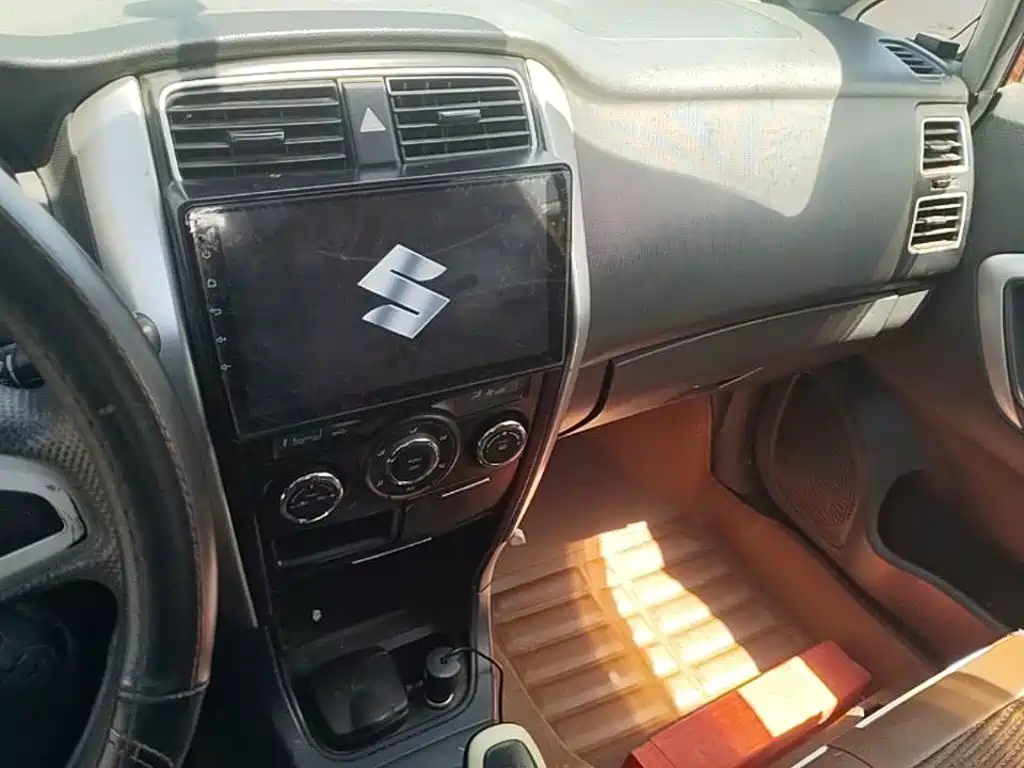Suzuki Liana A6 2015 — фото 20
