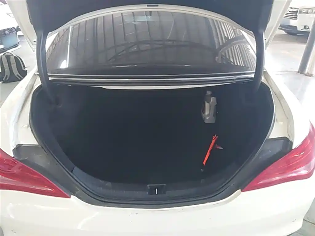 Mercedes-Benz CLA 2015 — фото 19