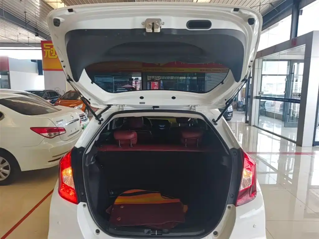 Honda Fit 2019 — фото 19