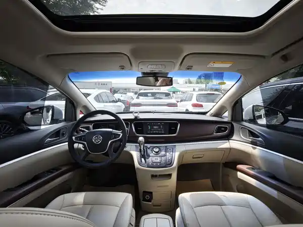 Buick GL8 2019