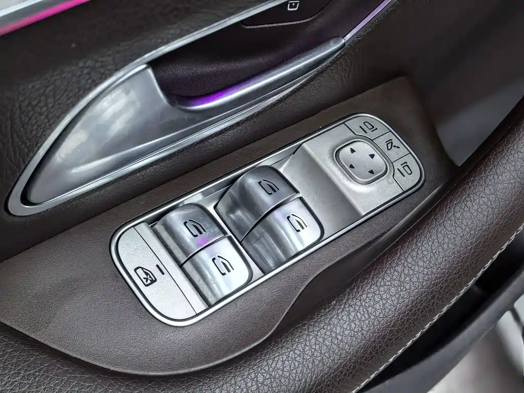 Mercedes-Benz GLE 2019 — фото 28