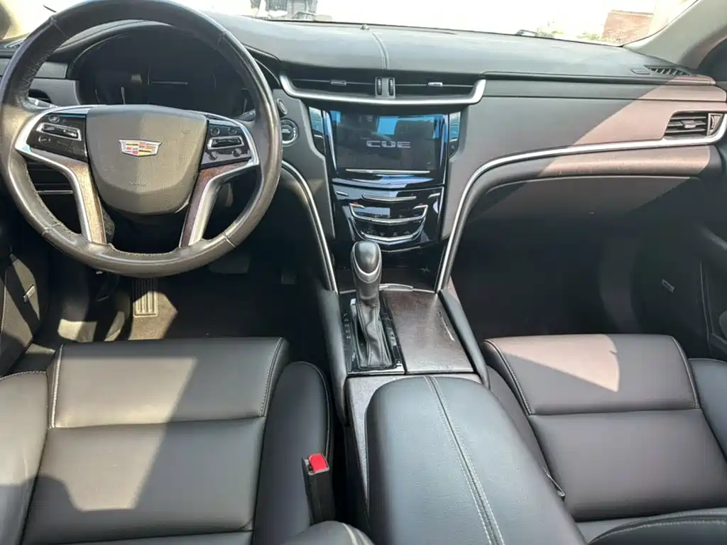 Cadillac XTS 2019 — фото 15