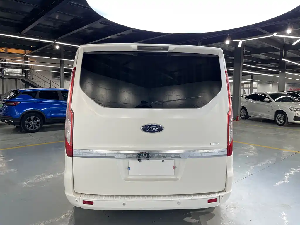 Ford Tourneo 2020 — фото 26