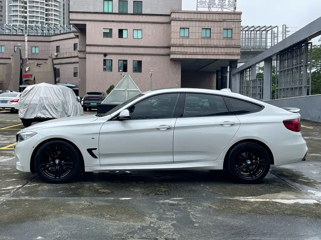 BMW 3 Series GT 2020 — фото 29