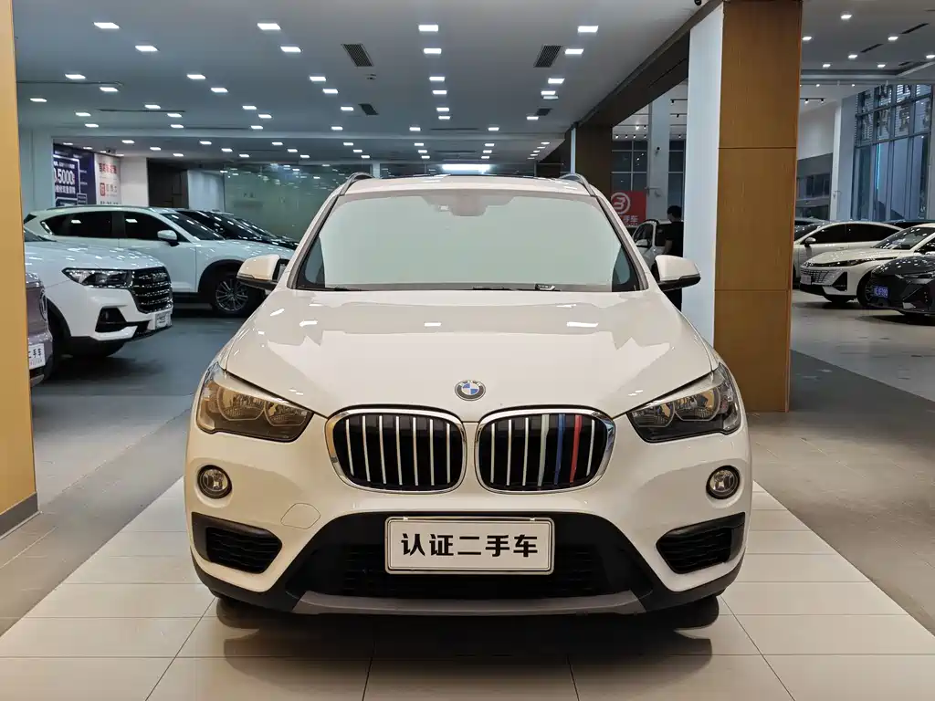 BMW X1 2019 — фото 4