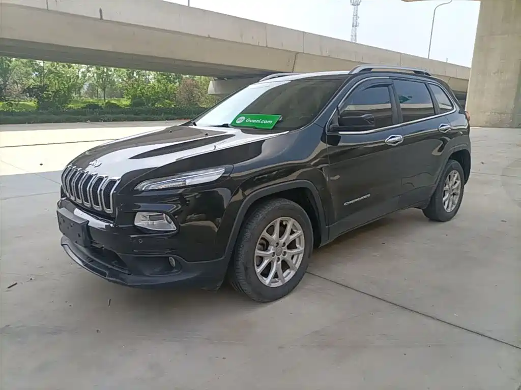 Jeep Cherokee 2017 — фото 2