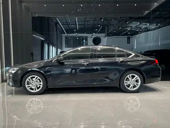 Buick Regal 2020