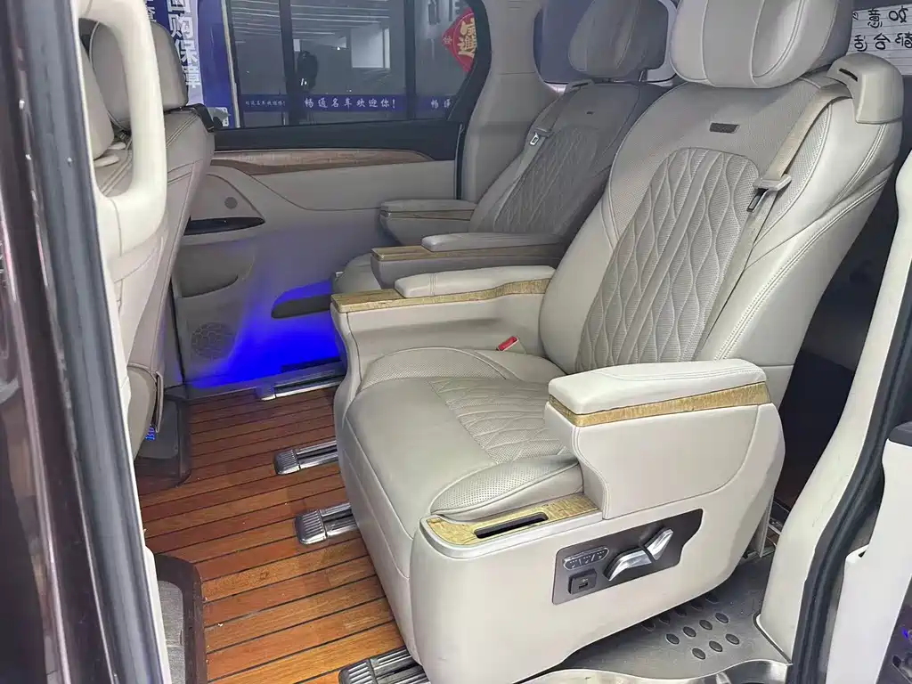 Buick GL8 2019