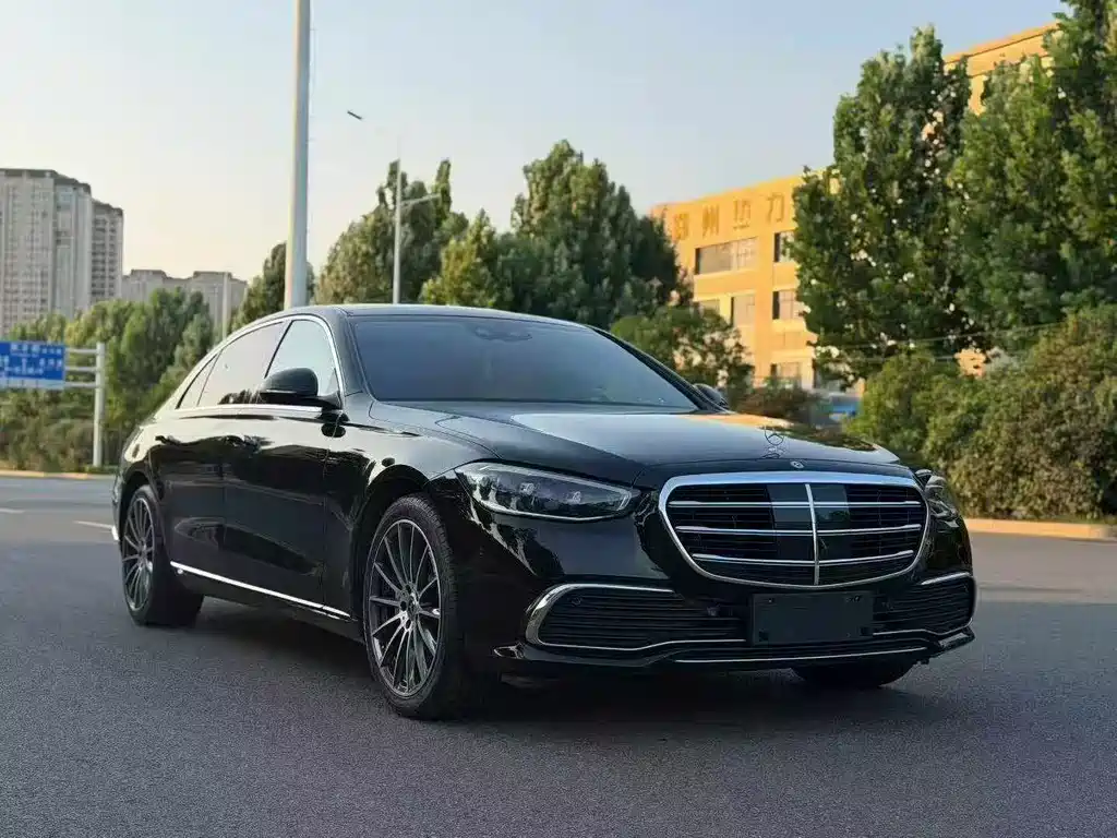 Mercedes-Benz S-Class 2021