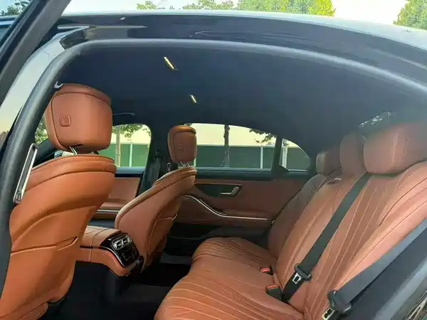 Mercedes-Benz S-Class 2021