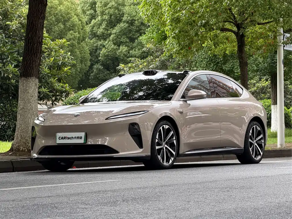 NIO ET5 2023