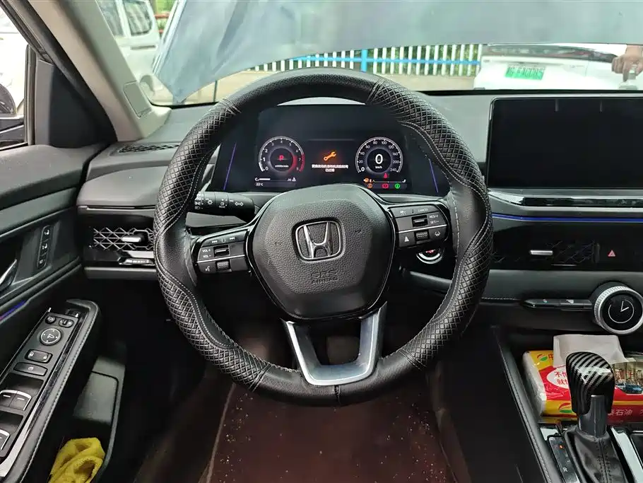 Honda Accord 2024 — фото 15