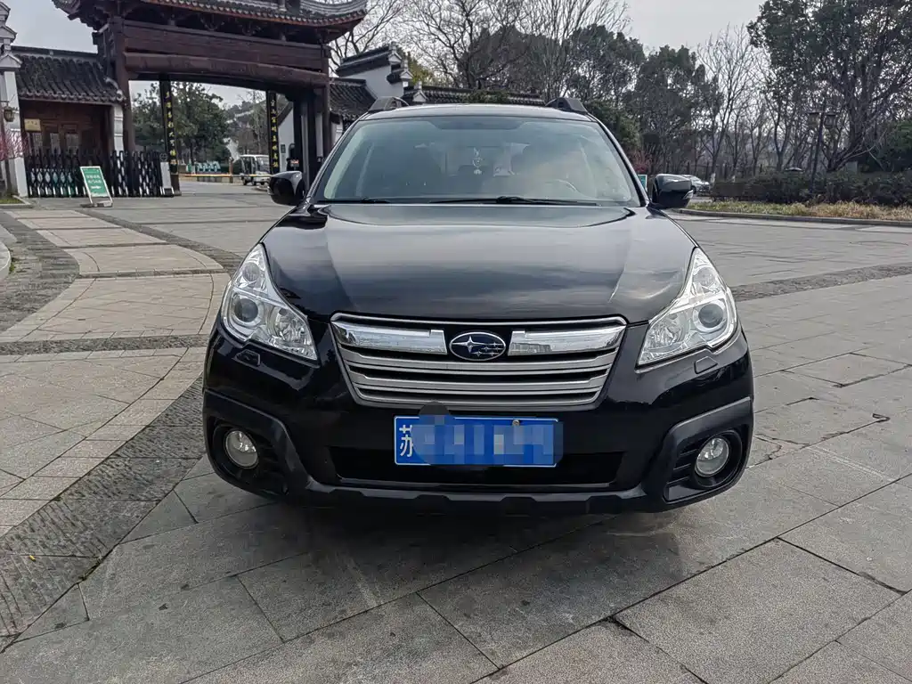 Subaru Outback 2014 — фото 2