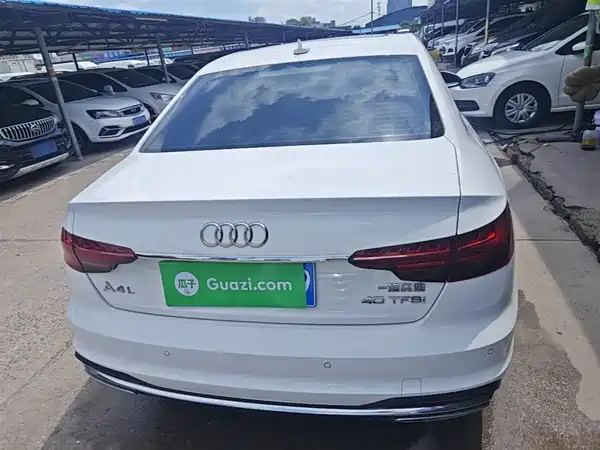 Audi A4L 2022