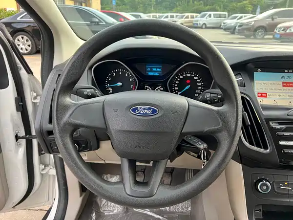 Ford Focus 2016