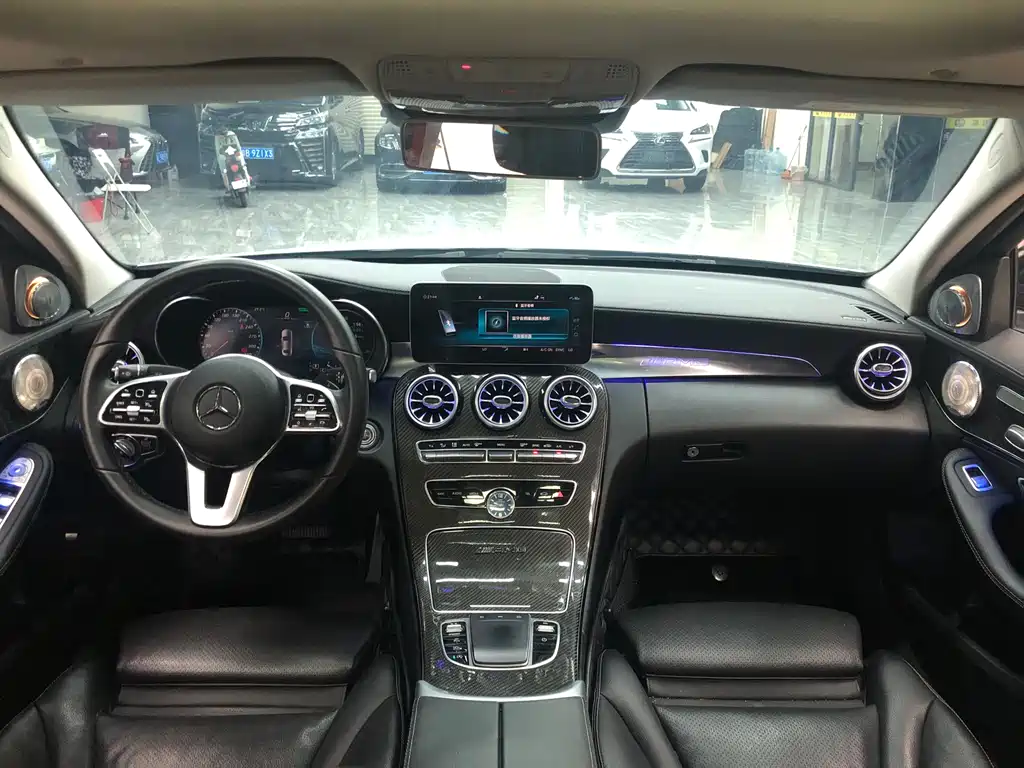 Mercedes-Benz C-Class 2020 — фото 16