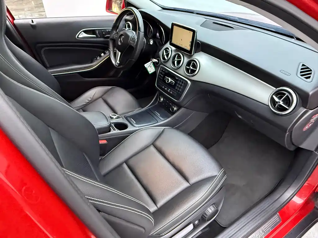 Mercedes-Benz GLA 2015 — фото 20