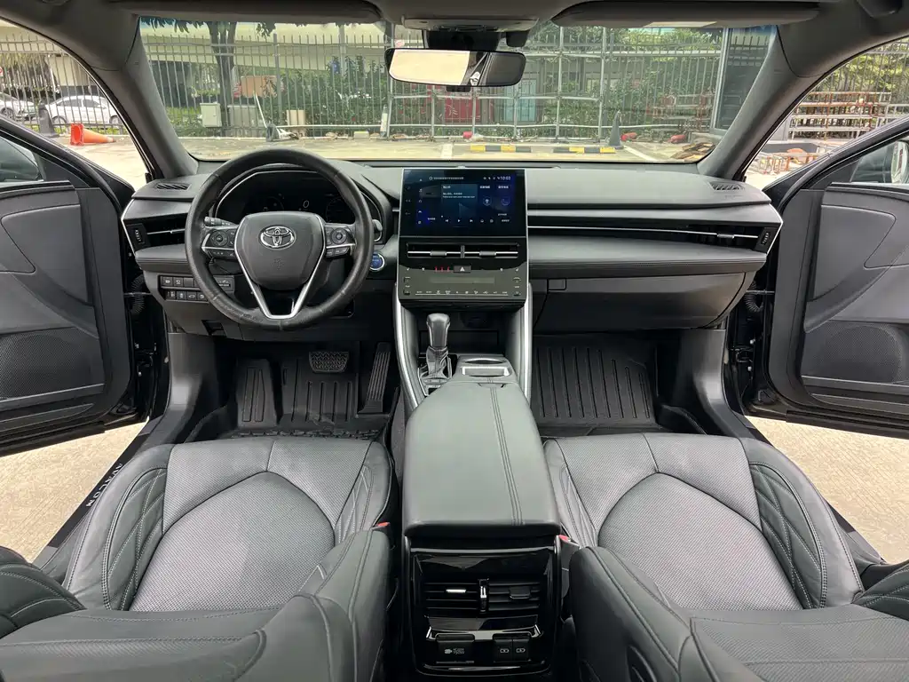 Toyota Avalon 2023 — фото 15