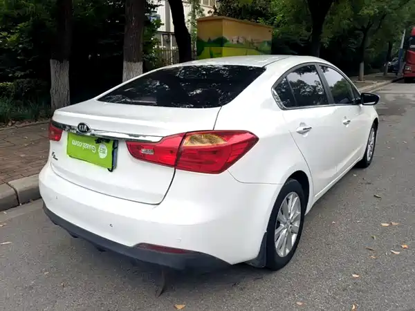 Kia K3 2016